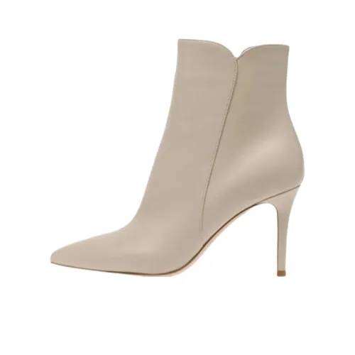 GIANVITO ROSSI Dasha Platform Ankle Boots