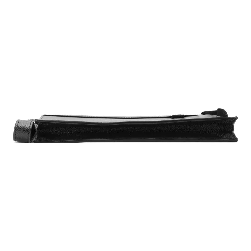 LOUIS VUITTON Taïga Cow Leather Clutch Regular Men's Black-3