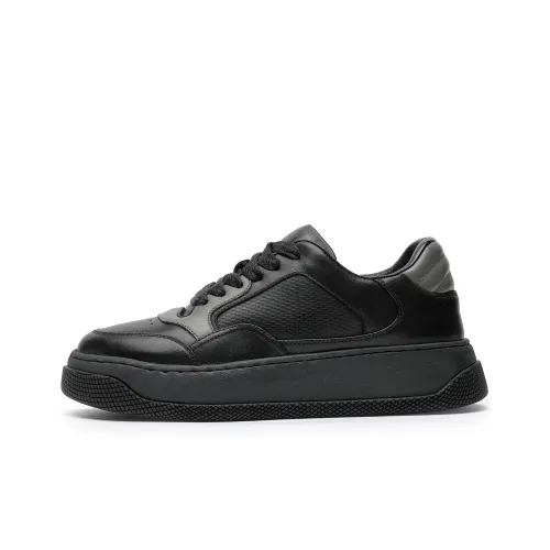 Desai Skateboard Shoes Men Low-Top Black