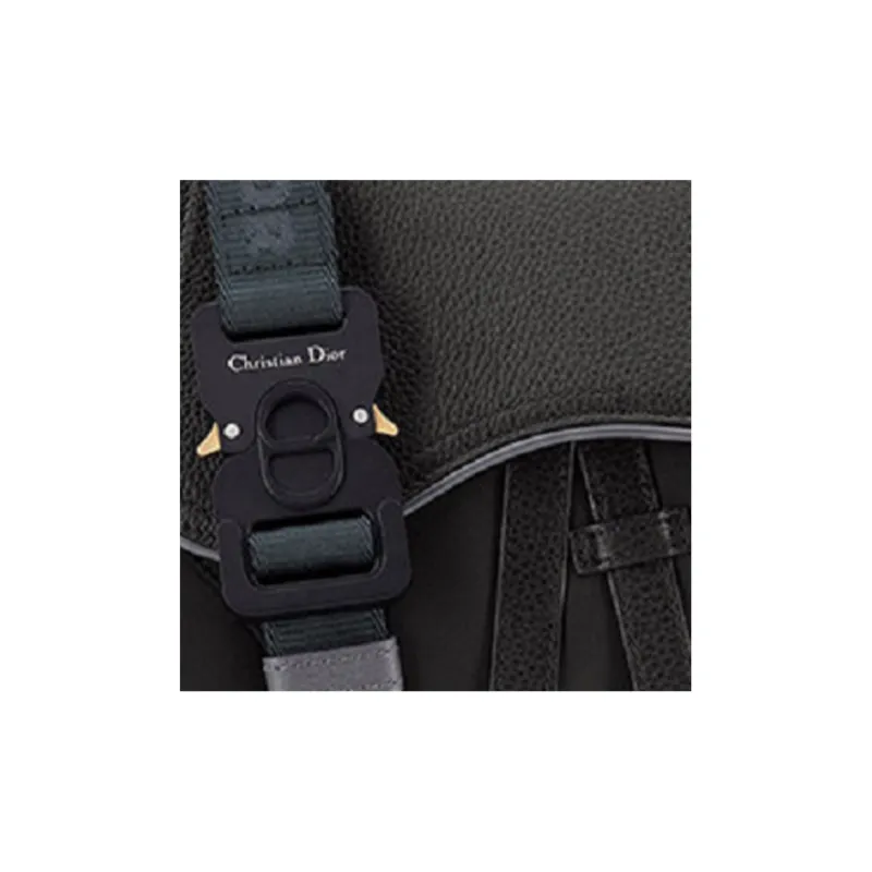 Sacai X DIOR Saddle Fanny Packs-4