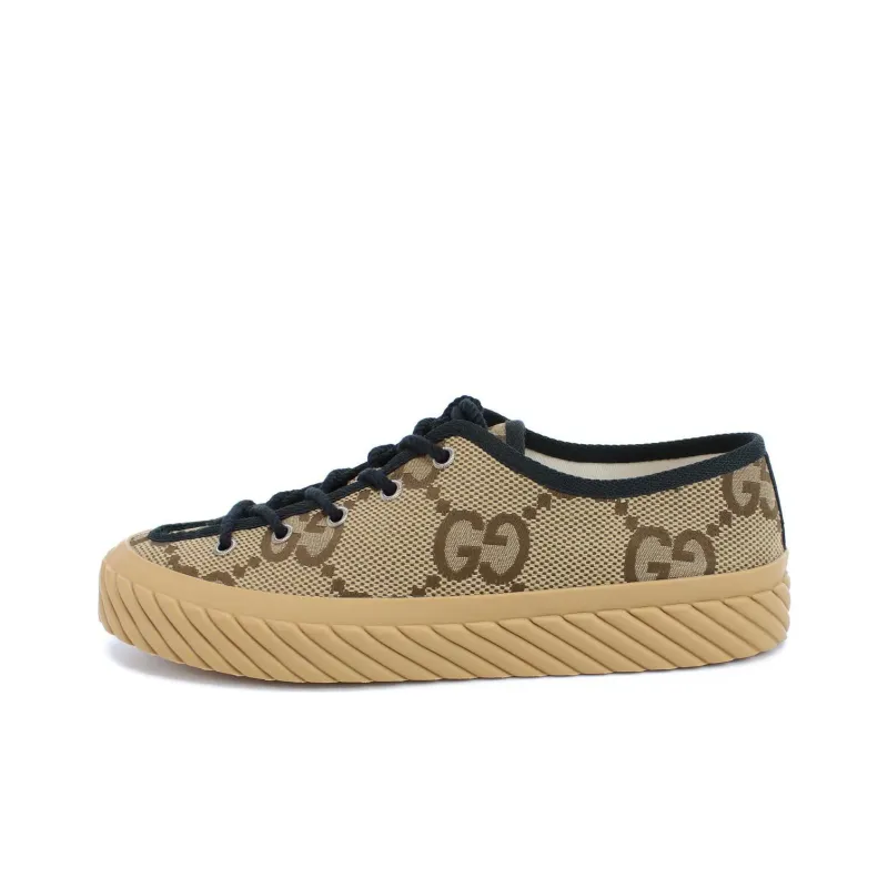 GUCCI Maxi GG Canvas Sneakers Camel-0
