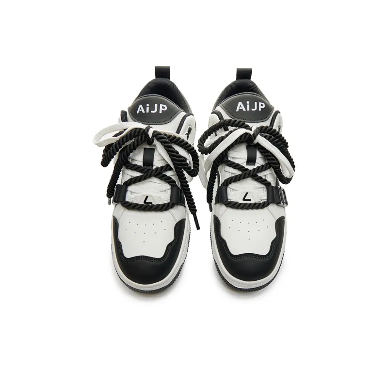 LAZY BONS x AiJP Abrasion Resistant Slip Resistant Low Top Skateboard Shoes Unisex White Black-3