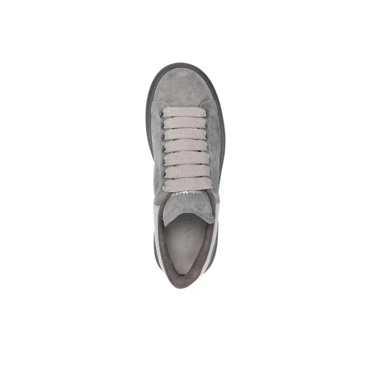 Alexander McQueen Oversized Sneaker 'Grey Suede'-3