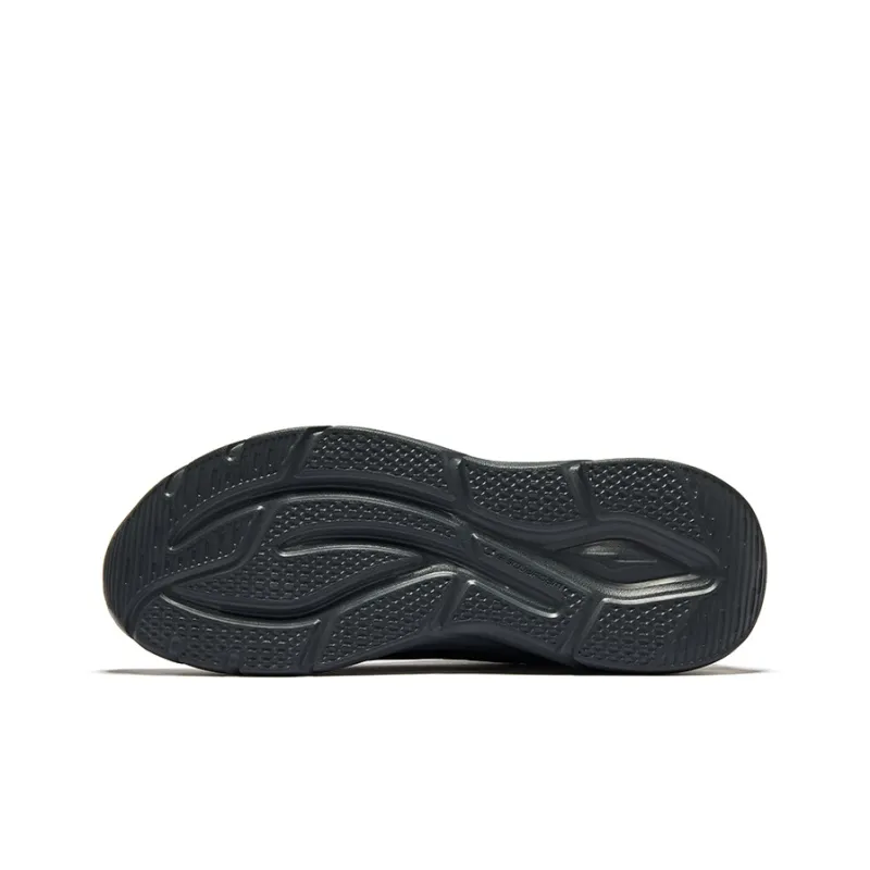Erke Pursuing Clouds Wear Resistant Slip Resistant Low Top Running Shoes Men's Jet Black-4