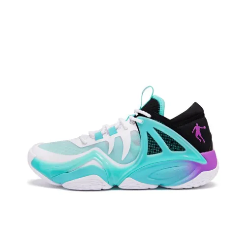 QIAODAN Anti Slip Wear Resistant Low Top Basketball Shoes Men's Green Purple