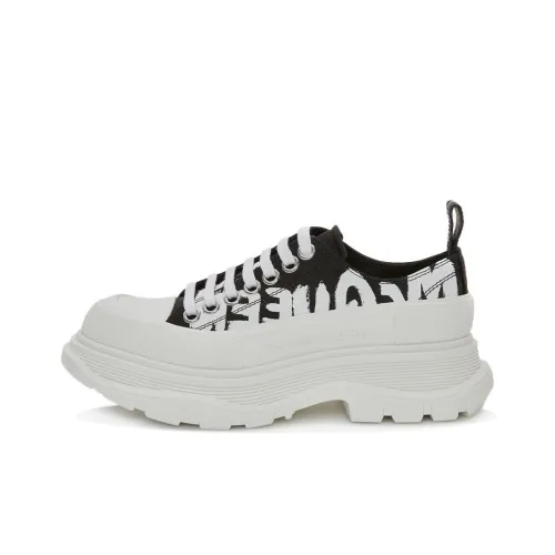 Alexander McQueen Tread Slick Low Top Casual Shoes Women's Black White