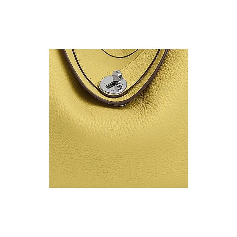 HERMES Lindy Taurillon Clemence Leather Handbag Shoulder Bag Crossbody Bag Regular Women's 0Y Limoncello Lemon Yellow-4