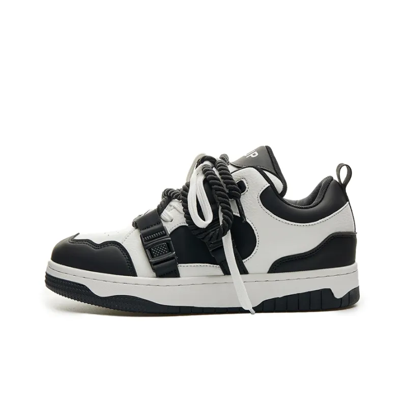 LAZY BONS x AiJP Abrasion Resistant Slip Resistant Low Top Skateboard Shoes Unisex White Black-0