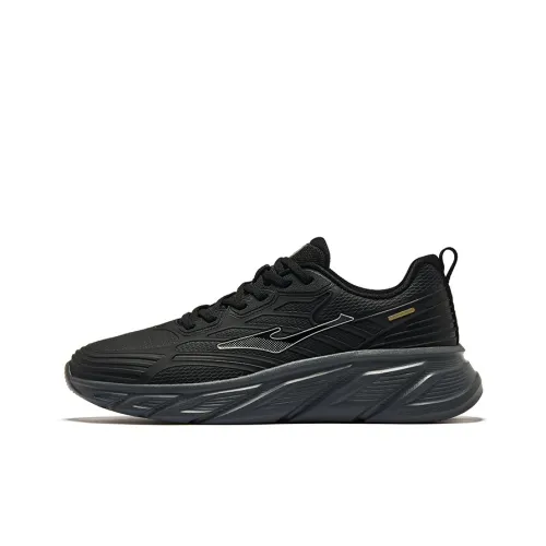 Erke Cloud Chasing Running Shoes Men Low-Top Jet Black