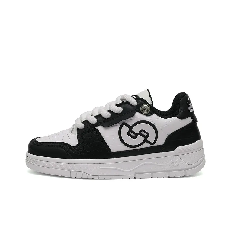 CAI CHI Anti Slip Wear Resistant Mid Top Skateboard Shoes Unisex-0
