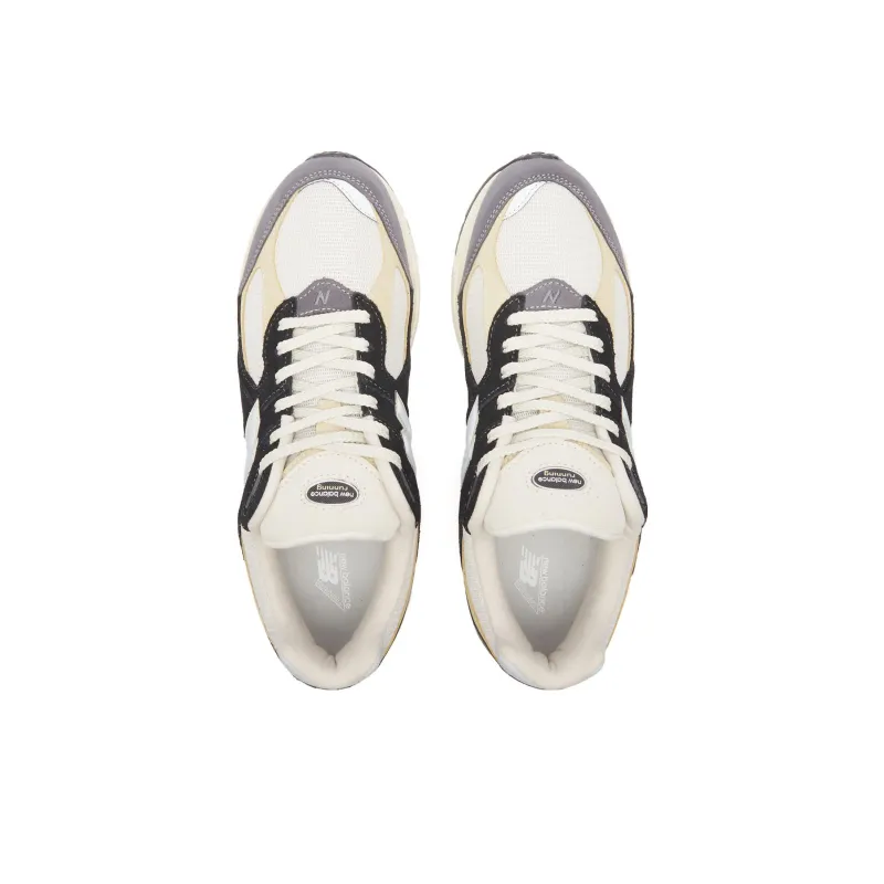 New Balance 2002R Magnet Sandstone-2