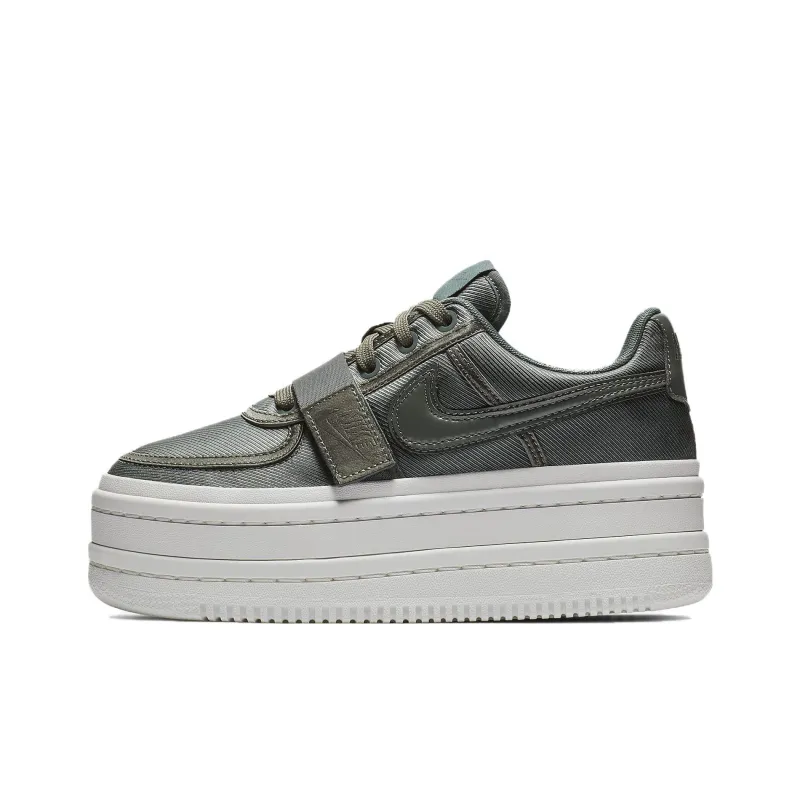 Nike Vandal 2K Anti Slip And Wear Resistant Height Increasing Low Top Skateboard Shoes Women's Silver Green-0