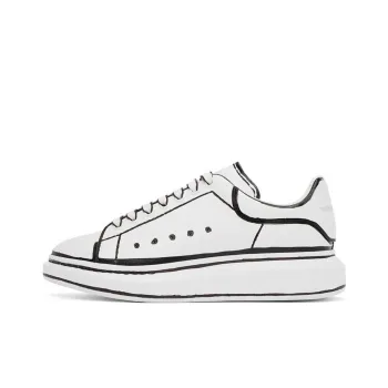 Alexander McQueen Oversized White Black Outline