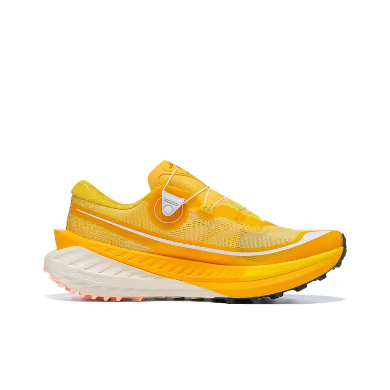 LiNing Dilu Cushioned Slip-Resistant Low-Top Trail Running Shoes Women's Chrome-Gold-1