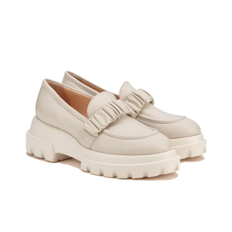 AGL Loafers Women's Low-Top Cream-1