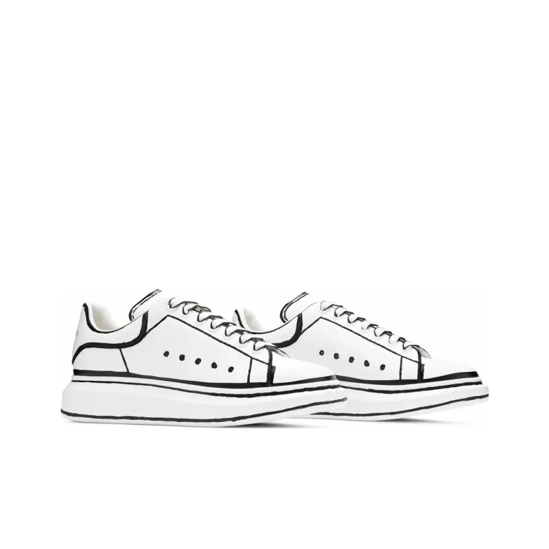 Alexander McQueen Oversized White Black Outline-2
