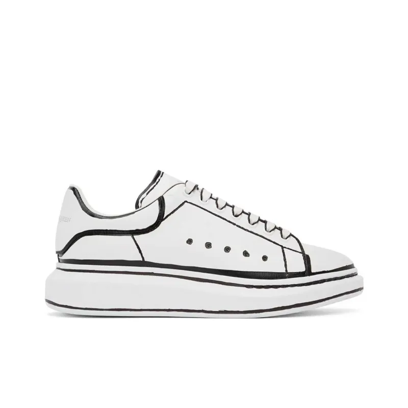 Alexander McQueen Oversized White Black Outline-1