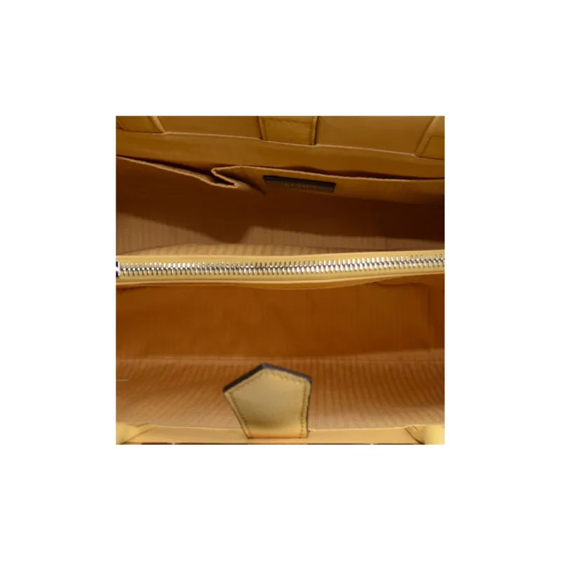 FENDI Cow Leather Tote Bag Shopping Bag Handbag Regular Women's Yellow-4
