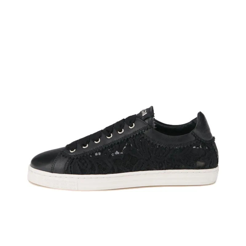 AGL Low-Top Skateboard Shoes Women's Black-0