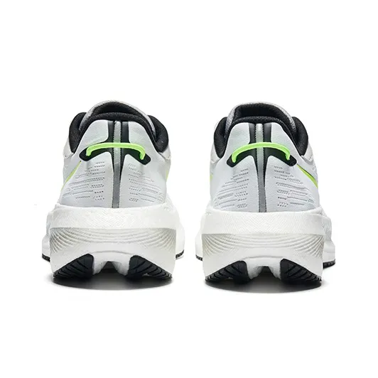saucony Triumph 21 'White Slime'-3