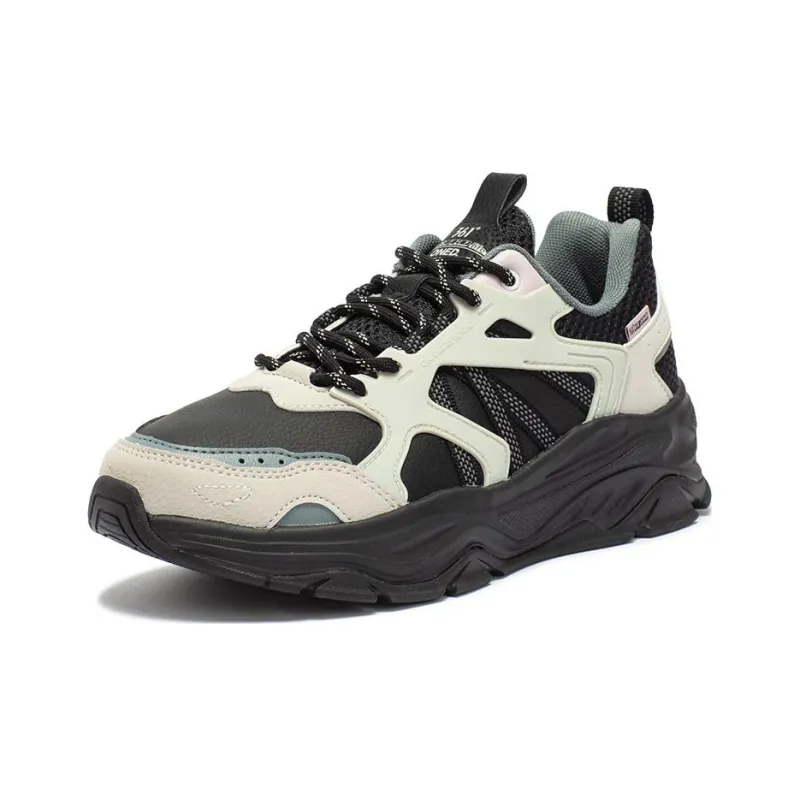 361° Cushioned Slip-Resistant Low-Top Running Shoes Women's Black-1