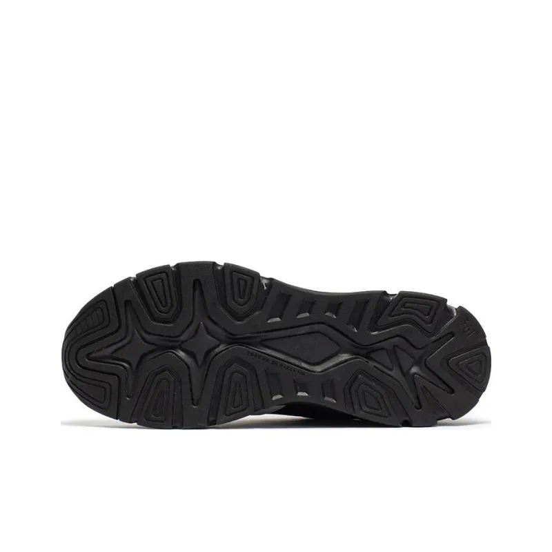 361° Cushioned Slip-Resistant Low-Top Running Shoes Women's Black-4