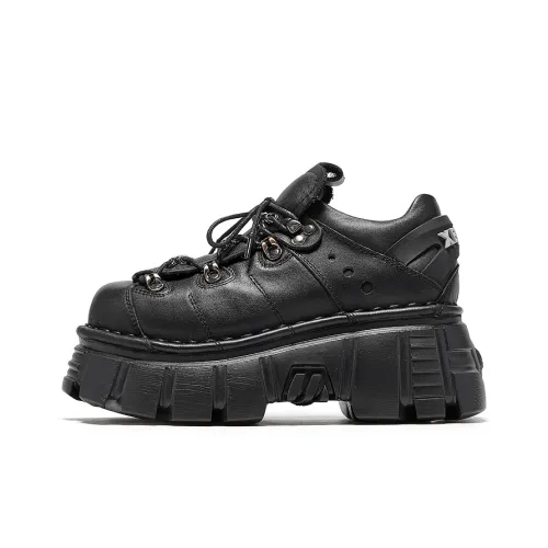 XB ITER Loafers Women's Black