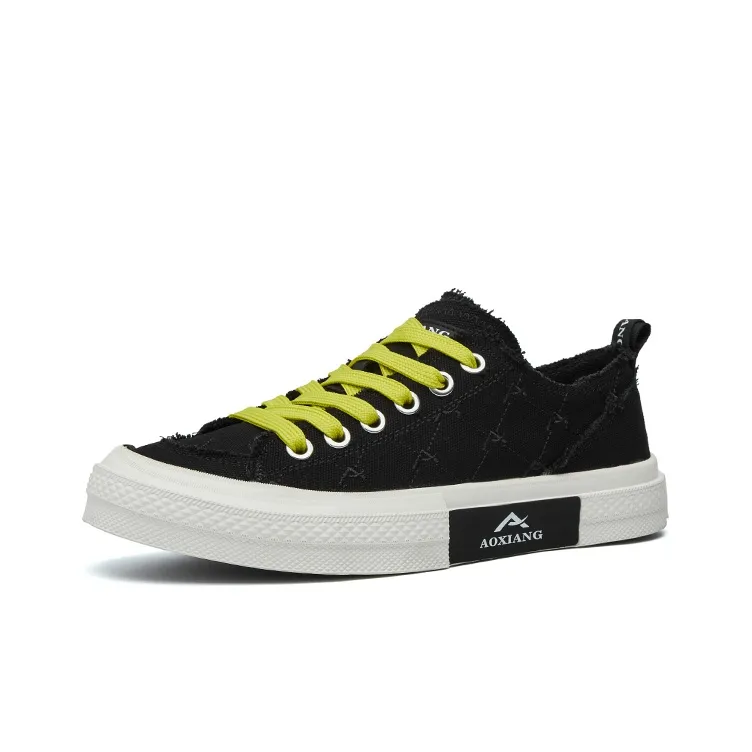 Oak Elephant Slip-Resistant Breathable Low-Top Canvas Shoes Unisex-1