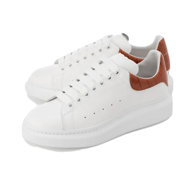 Alexander McQueen Oversized Sneaker 'White Cedar'-2