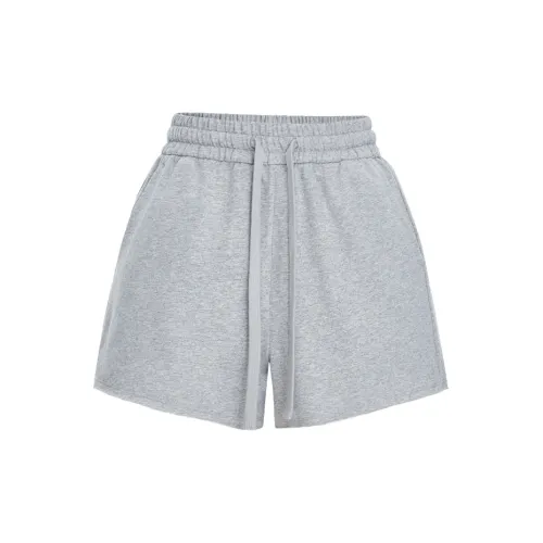 MO&CO Casual Shorts Women's