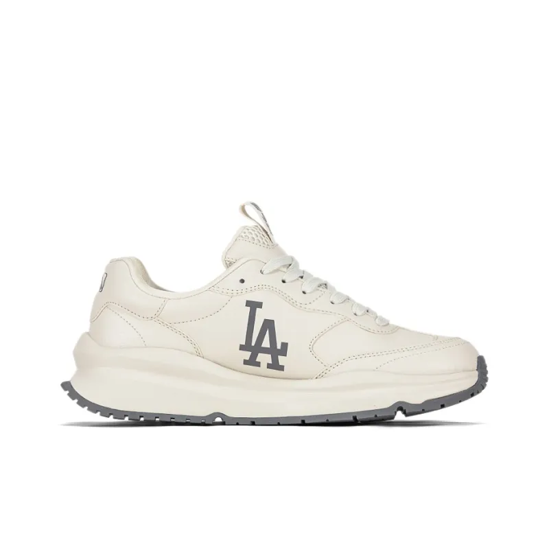 MLB Chunky Runner Basic Low Top Chunky Sneakers Unisex Beige-1