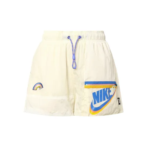 Nike Women's Nsw Icon Clash Short Off-White