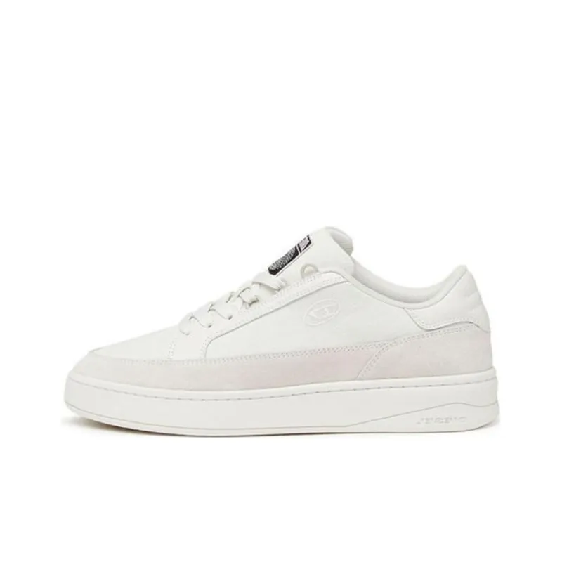 DIESEL Low-Top Skateboard Shoes Men's White-0