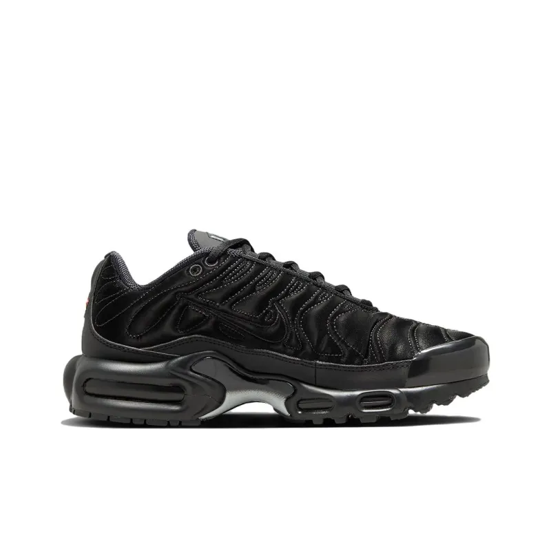 Nike Air Max Plus Black Anthracite Sail Women's-1