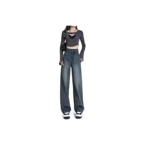 A head of Agua Jeans Women's