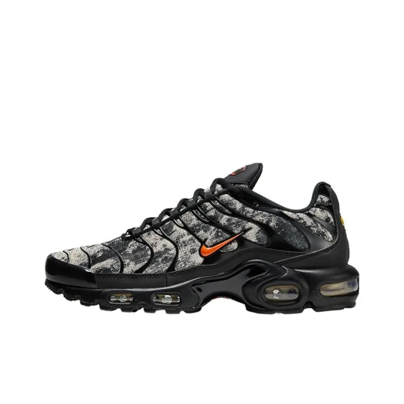 Nike Air Max Plus Camo Black Safety Orange-0