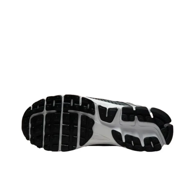 Nike Zoom Vomero 5 Black Picante Red-5