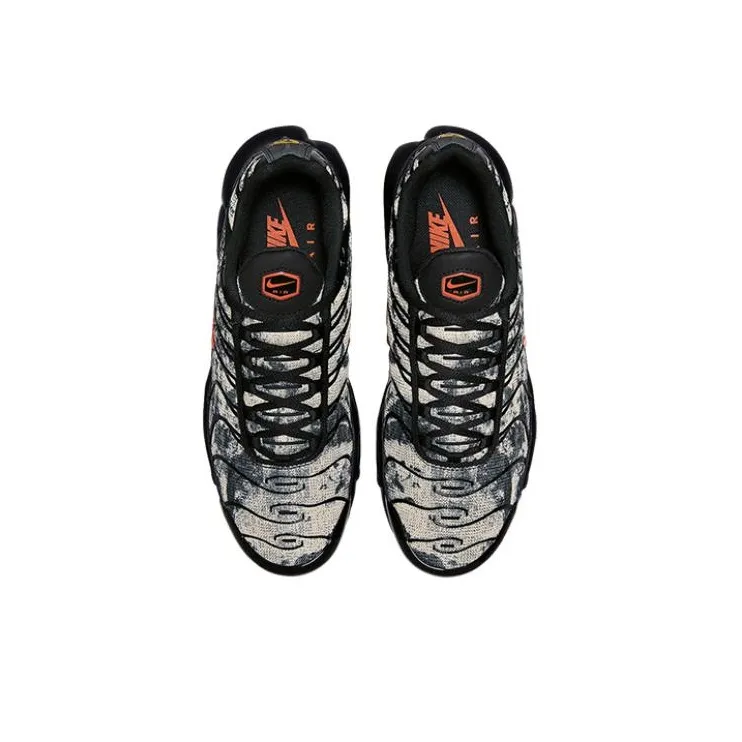 Nike Air Max Plus Camo Black Safety Orange-2