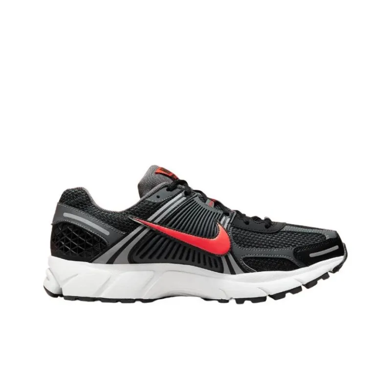 Nike Zoom Vomero 5 Black Picante Red-1