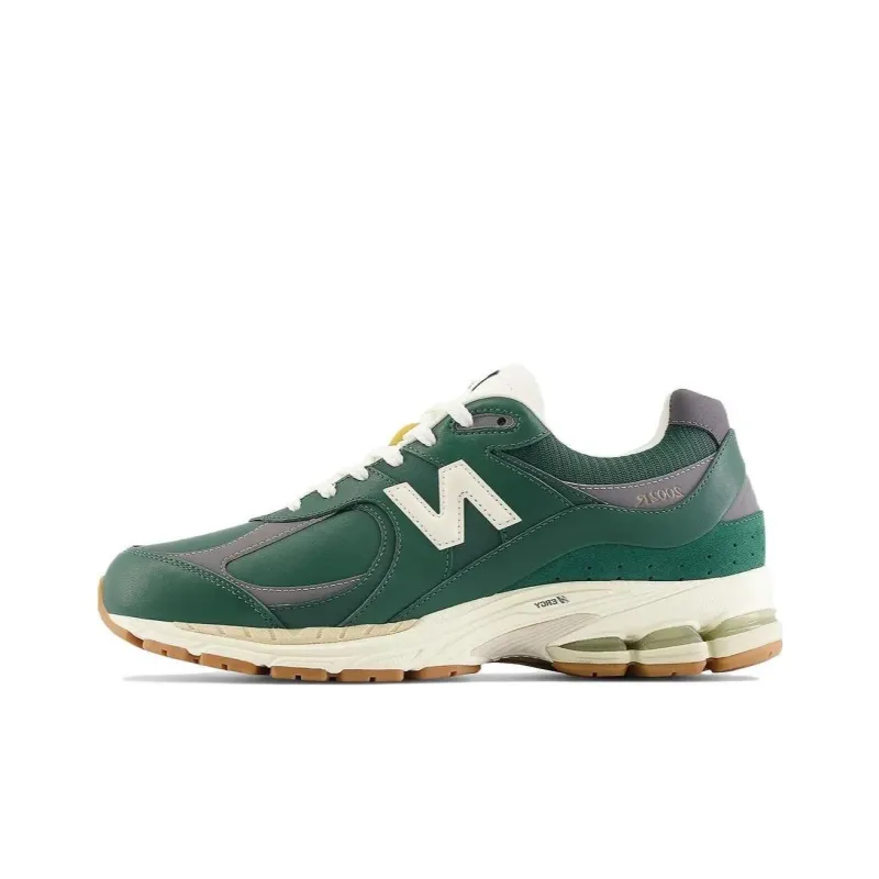 New Balance 2002R Nightwatch Green Vintage Leather-0
