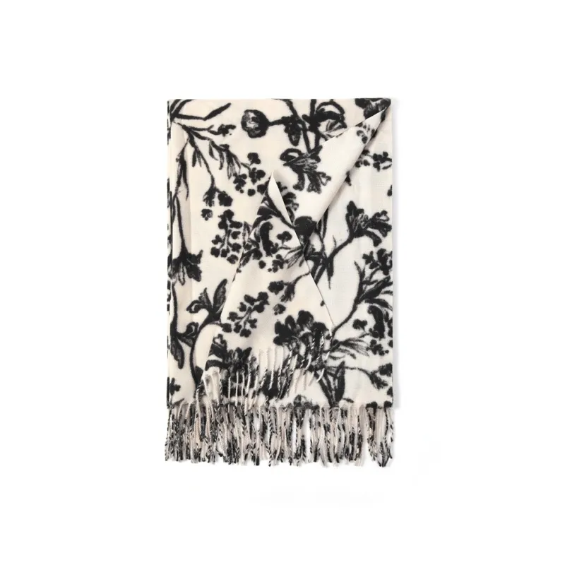 FREE RABBITⅡ Faux Cashmere Knit Scarves Unisex-1