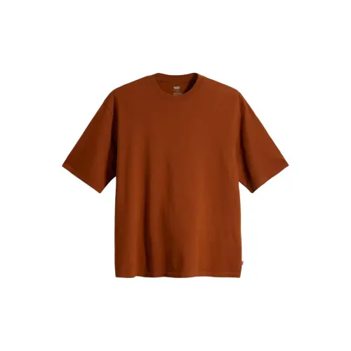 Levis T-Shirts Men Brown