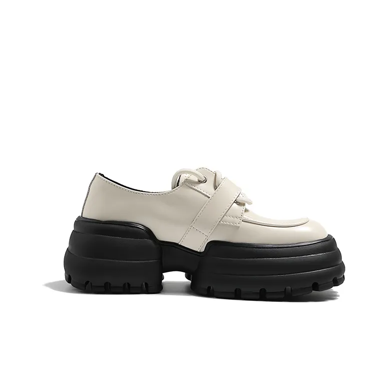 MIS. DANNY Loafers Women's Black/Beige-1