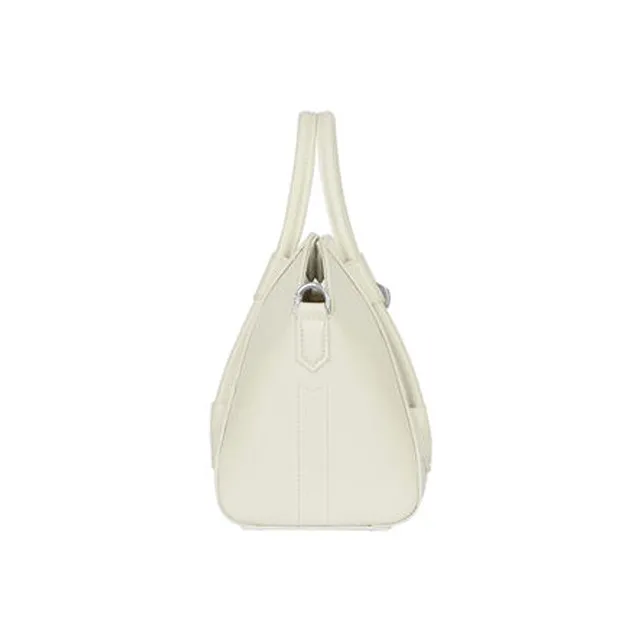 Givenchy Antigona Handbags-1