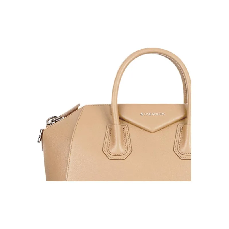 Givenchy Antigona Handbags-3