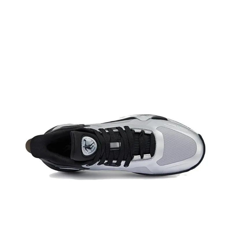 QIAODAN Battle Axe 6 Shock Absorbers With Slip Resistant Features Low Top Basketball Shoes Men's Silver Black-2