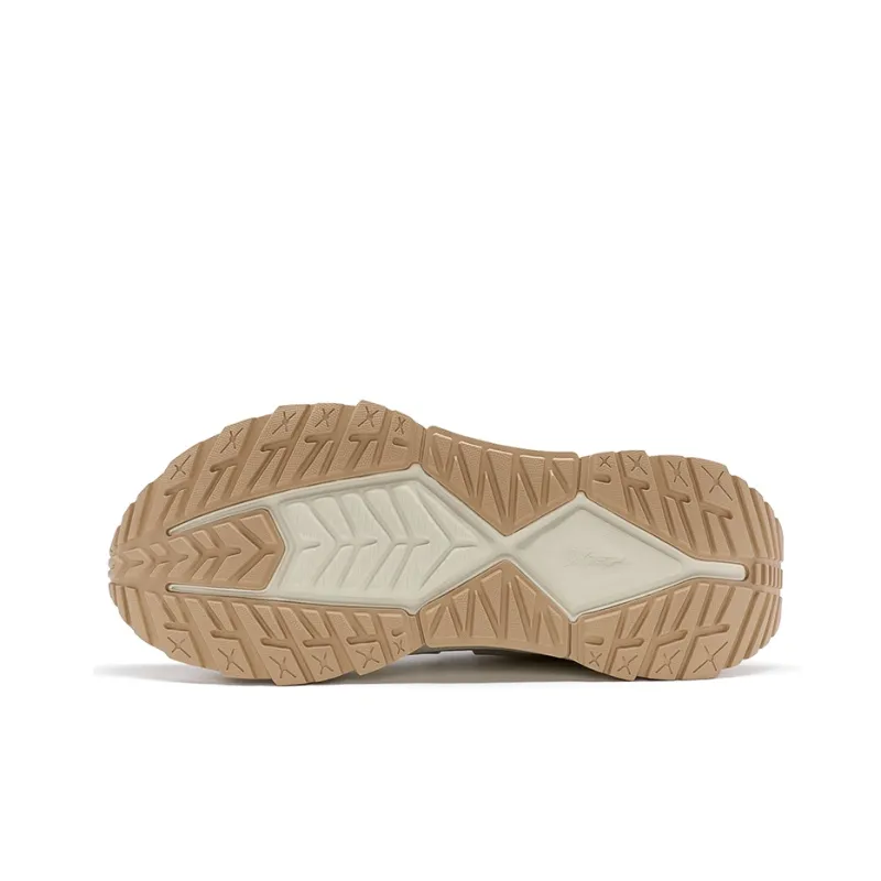 XTEP Low Top Running Shoes Men's Milk Tea White Light Dusty Khaki-5