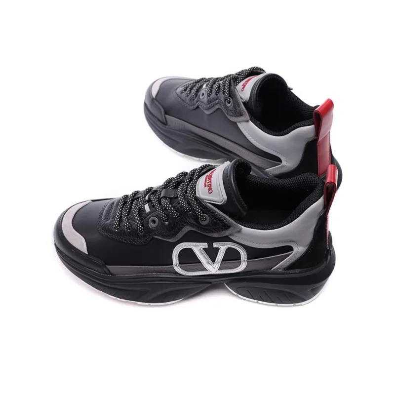 Valentino Low Top Casual Shoes Women's Black-1
