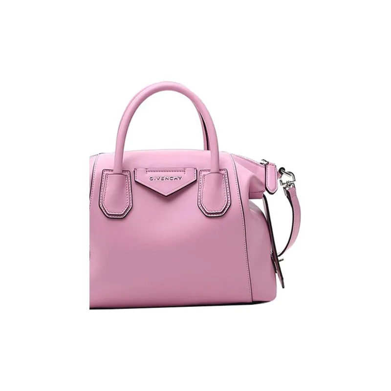 Givenchy Antigona Handbags-3