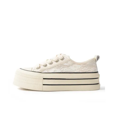 STEVE MADDEN Canvas Shoes Women's Low-Top Off White